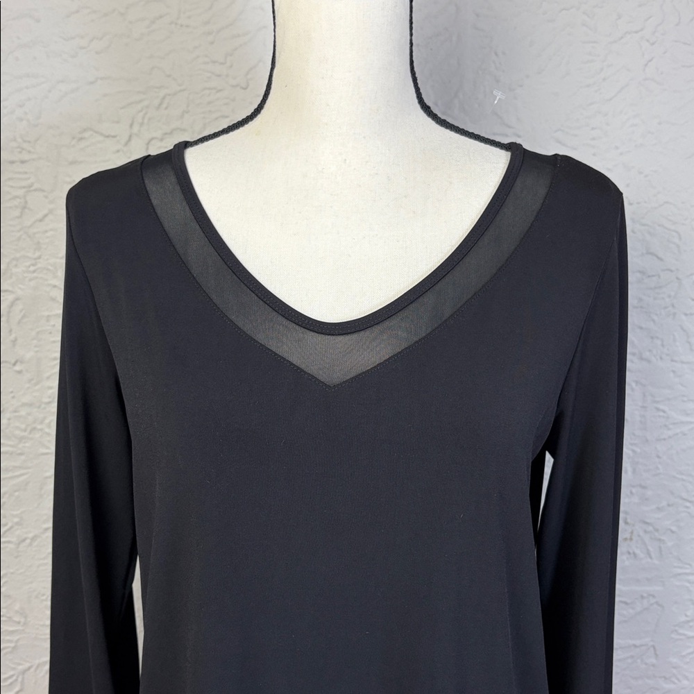 Anatomie Womens Back Zip Mesh V Neck Top Black Long Sleeve Athleisure Small - Picture 3 of 7